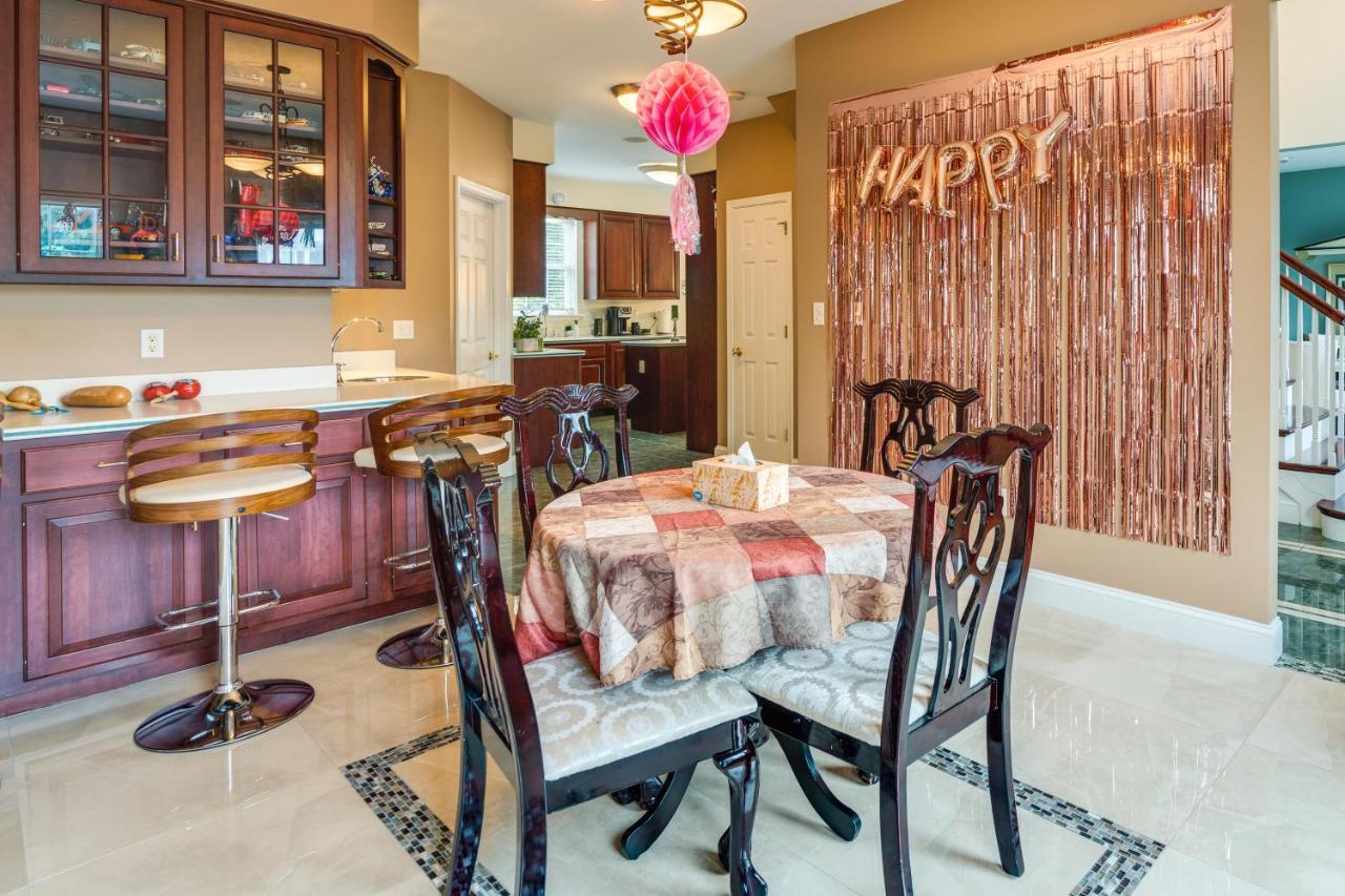 Centrally Located Family Home With Pool Harleysville Exterior foto